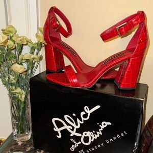 New 8 1/2. Alice + Olivia Vibrant Red Croc Heels 3 1/2”